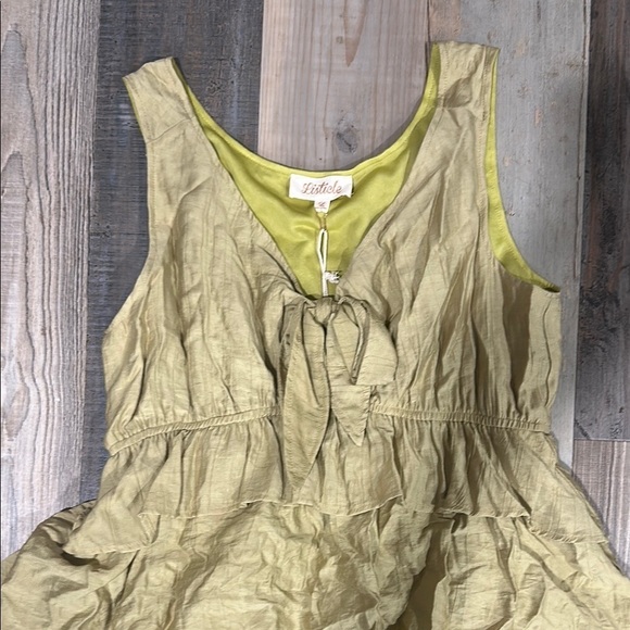 Listicle Ruffled dress - Picture 2 of 6